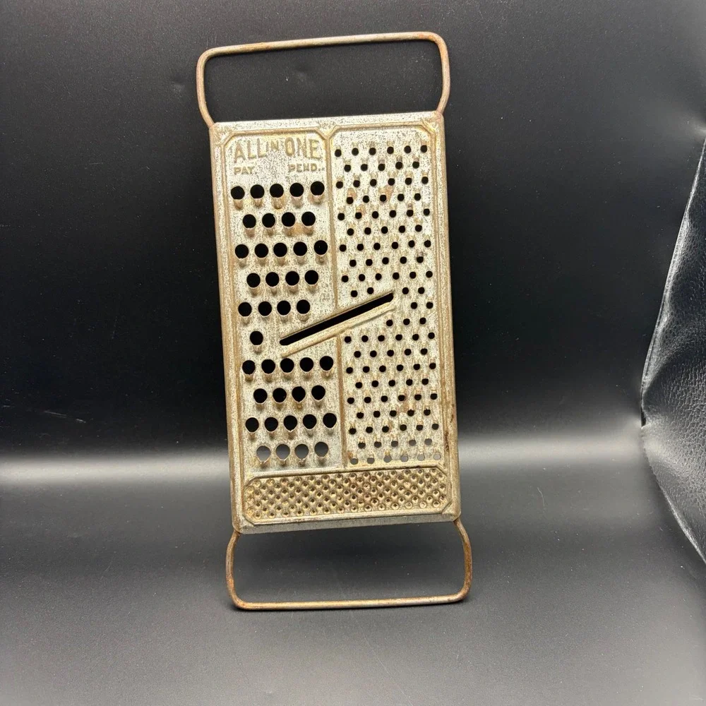 Vintage All-In-One Metal Cheese Grater Slicer Pat Pend Silver Tone Rustic‎ Decor